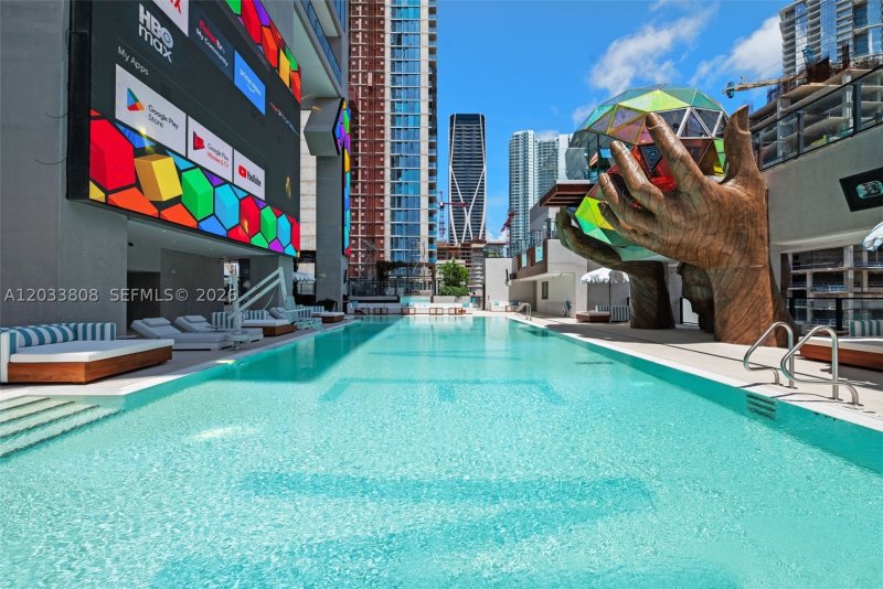 Alquiler de apartamento en E11EVEN Hotel & Residences 4003B