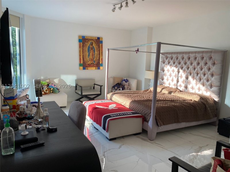 Condo for sale at Marina Palms Yacht Club 206