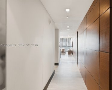 Comprar apartamento no Icon Brickell Tower I 2101