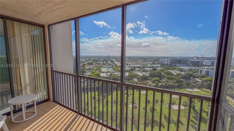 Comprar apartamento en Coronado I 2102
