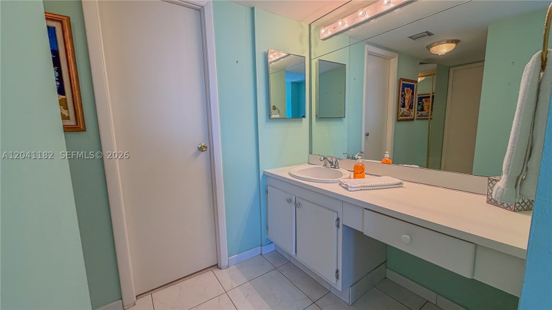 Comprar apartamento en Coronado I 2102
