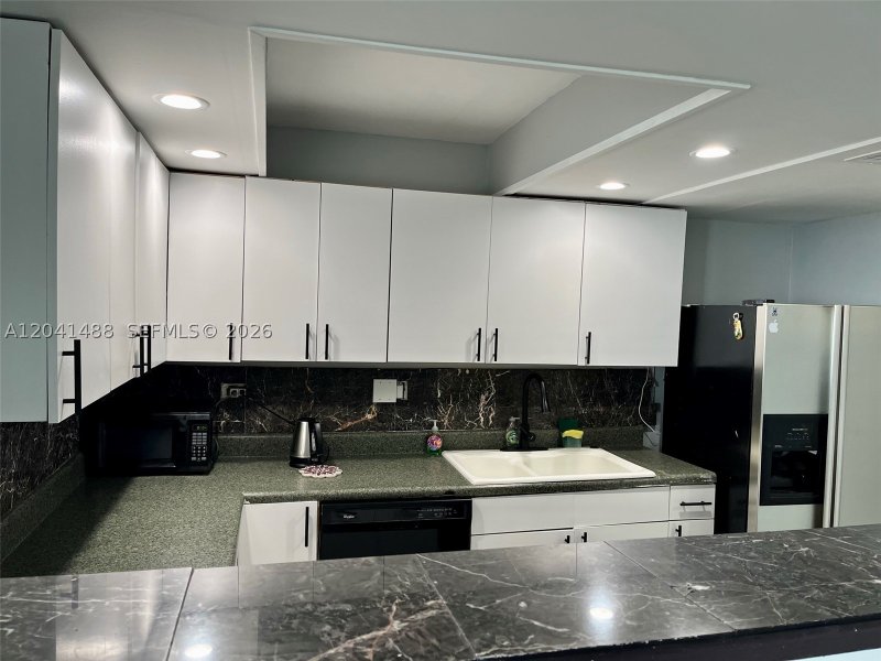 Alquiler de apartamento en Winston Towers 2301
