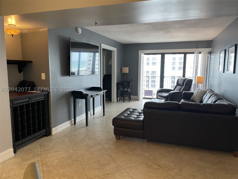 Apartment for rent at The Summit 1107S