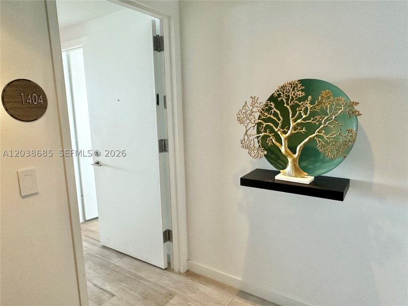 Apartment for rent at Paraiso Bay Miami 1404