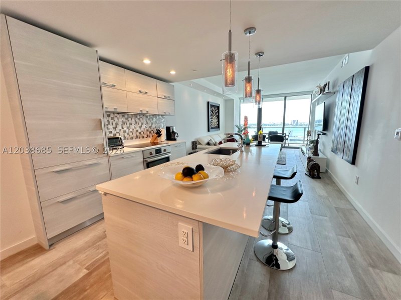 Apartment for rent at Paraiso Bay Miami 1404