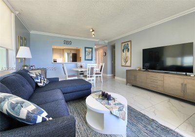 Aluguel de apartamento no Alexander Towers 821