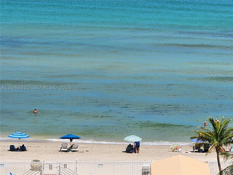Apartment for rent at Alexander Towers 821