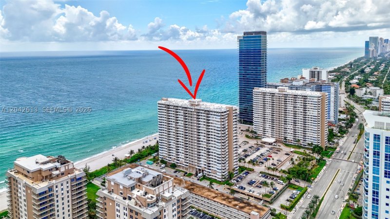 Condo for sale at The Hemispheres 6B
