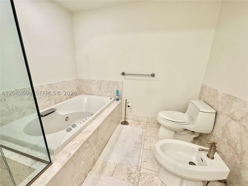 Comprar apartamento en Jade Brickell 406