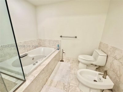 Comprar apartamento en Jade Brickell 406