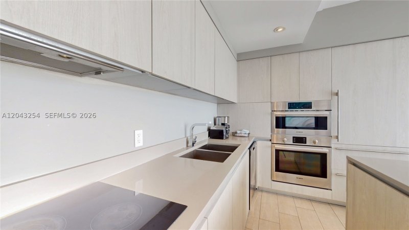 Condo for sale at Hyde Beach House R1004
