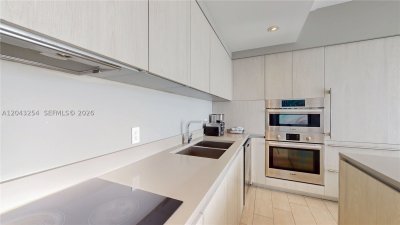 Comprar apartamento en Hyde Beach House R1004