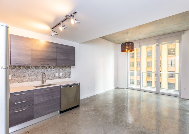 Condo for sale at Centro Condo 807