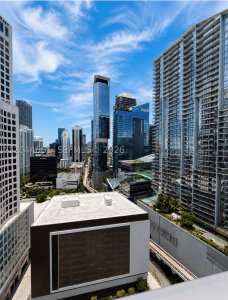 Comprar apartamento no 500 Brickell West Tower 2802