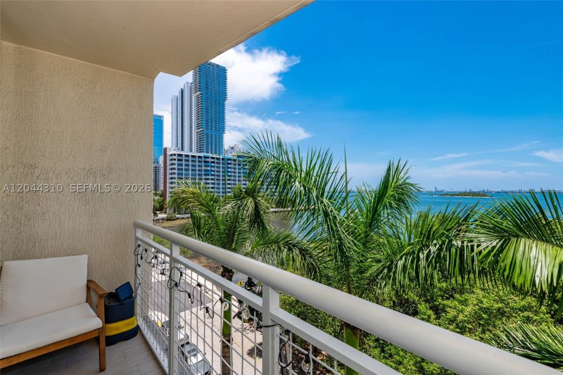 Comprar apartamento no Cite On The Bay 516