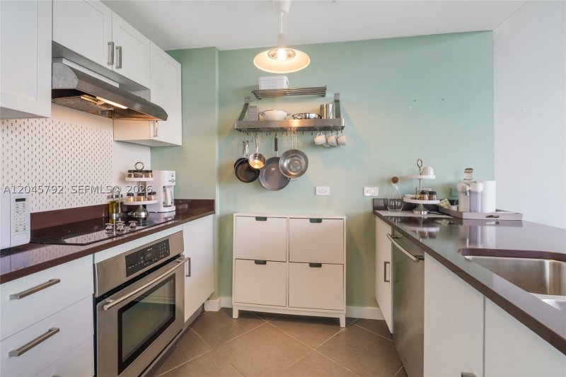 Comprar apartamento en Midtown Miami 4 M0705