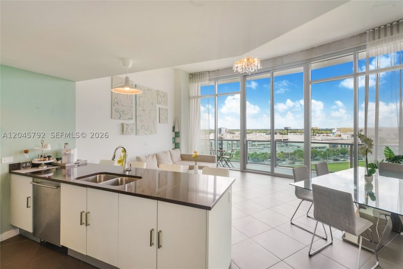 Comprar apartamento en Midtown Miami 4 M0705