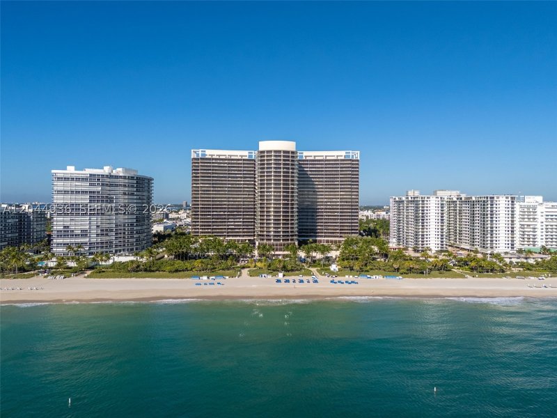 Apartment for rent at St Regis Bal Harbour North 1402N