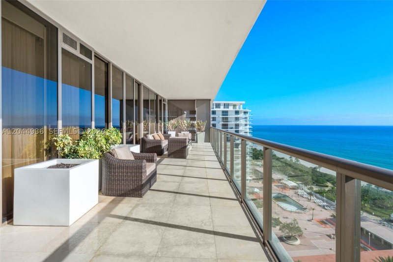 Apartment for rent at St Regis Bal Harbour North 1402N