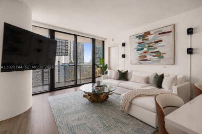 SLS Lux Brickell Apt #2004