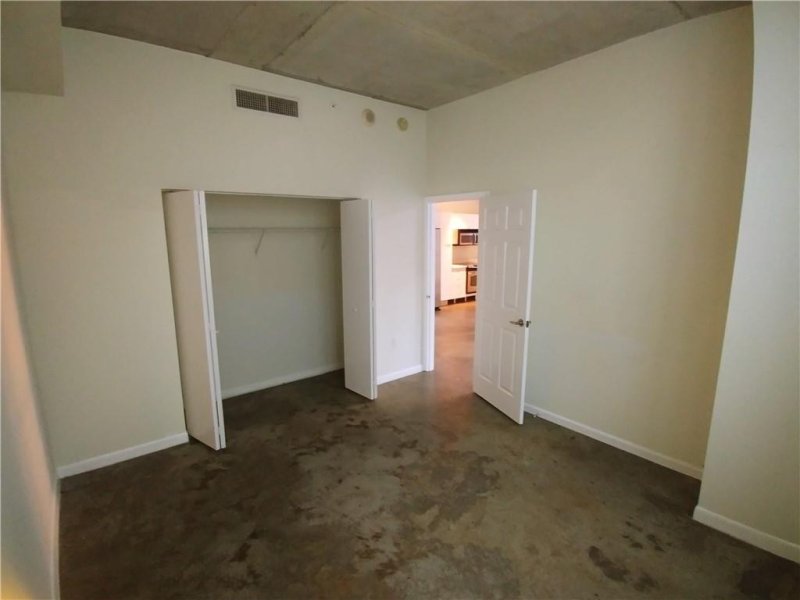 Apartment for rent at Loft Downtown II 1812