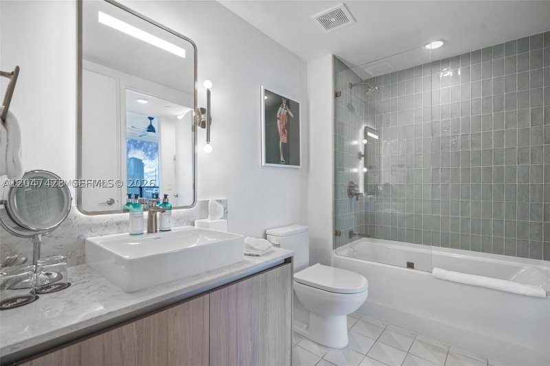 Property photo # 7