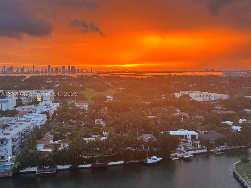 Condo for sale at Club Atlantis 706