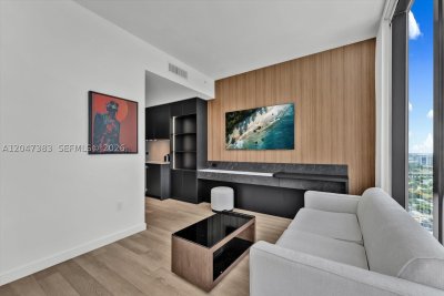 Aluguel de apartamento no E11EVEN Hotel & Residences 3105