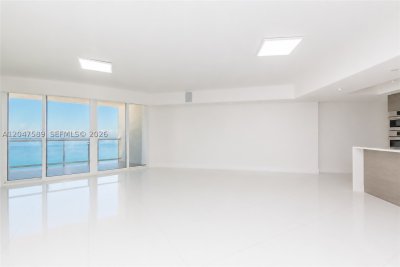 Ocean Four Apt #1807
