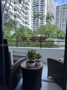 Comprar apartamento en Olympus Towers 115