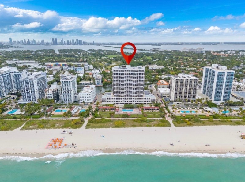 Condo for sale at Club Atlantis 1101
