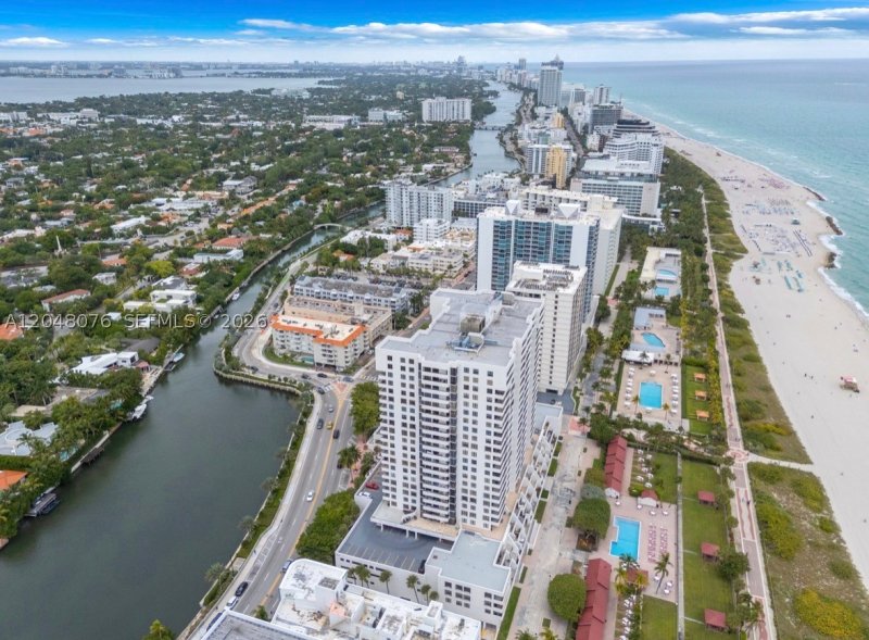 Condo for sale at Club Atlantis 1101