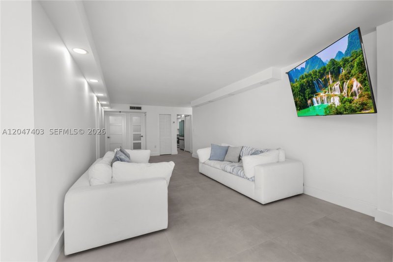 Alquiler de apartamento en Royal Club Condo 201