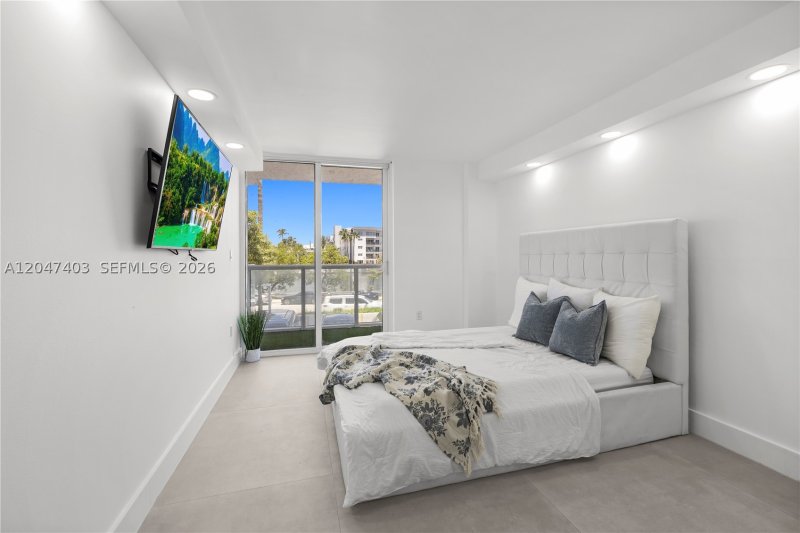 Alquiler de apartamento en Royal Club Condo 201