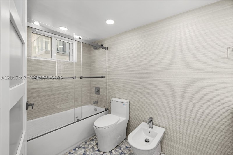 Alquiler de apartamento en Royal Club Condo 201