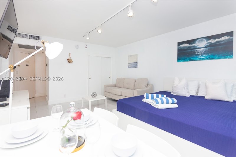 Apartment for rent at Castle Beach Club 908