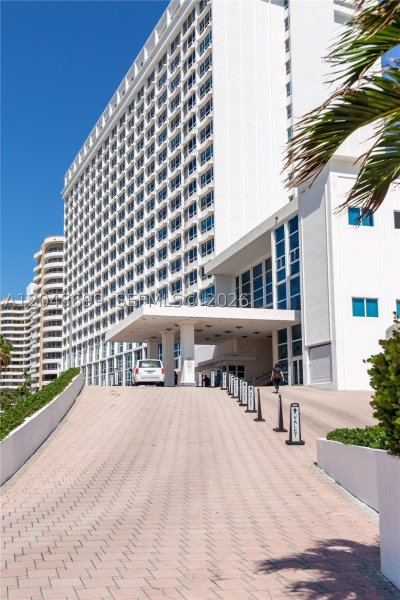 Apartment for rent at Castle Beach Club 1108