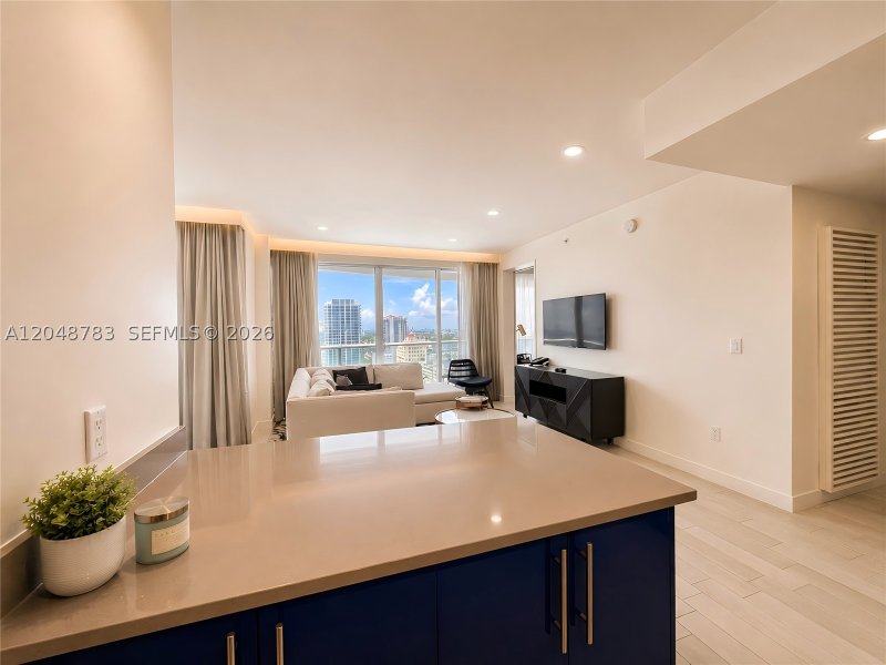 Condo for sale at W Residences Ft Lauderdale 2209