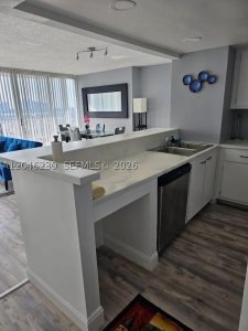 Alquiler de apartamento en Grandview Palace 811