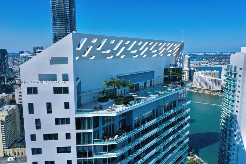 Apartment for rent at Brickell House Condo 2509