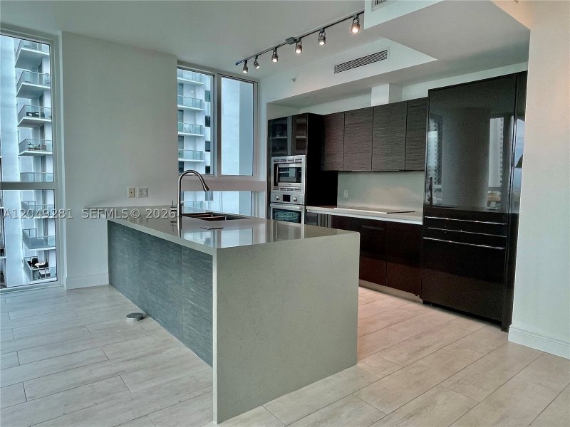 Apartment for rent at The Bond 1709