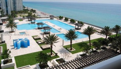 Aluguel de apartamento no Beach Club Three 1606