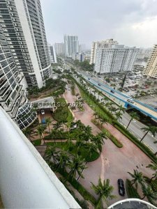 Aluguel de apartamento no Beach Club Three 1606