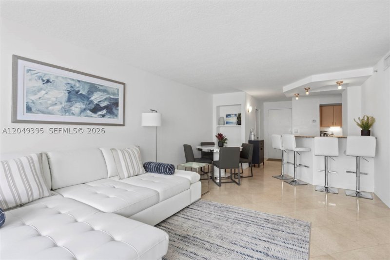 Alquiler de apartamento en The Collins Condo 1512