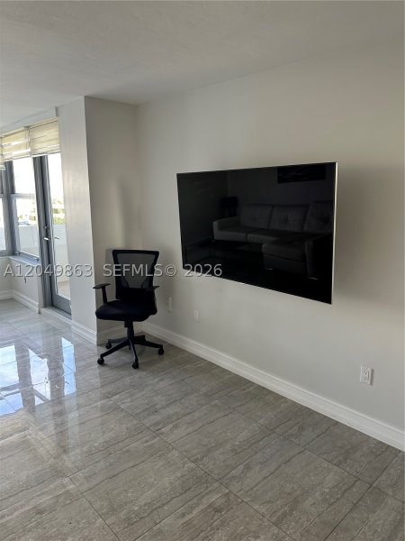 Apartment for rent at Triton Towers 617
