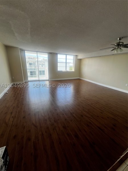 Alquiler de apartamento en The Imperial Manor PH4