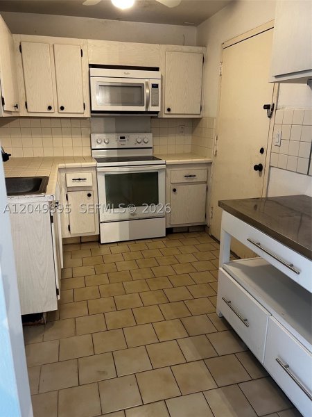 Alquiler de apartamento en The Imperial Manor PH4