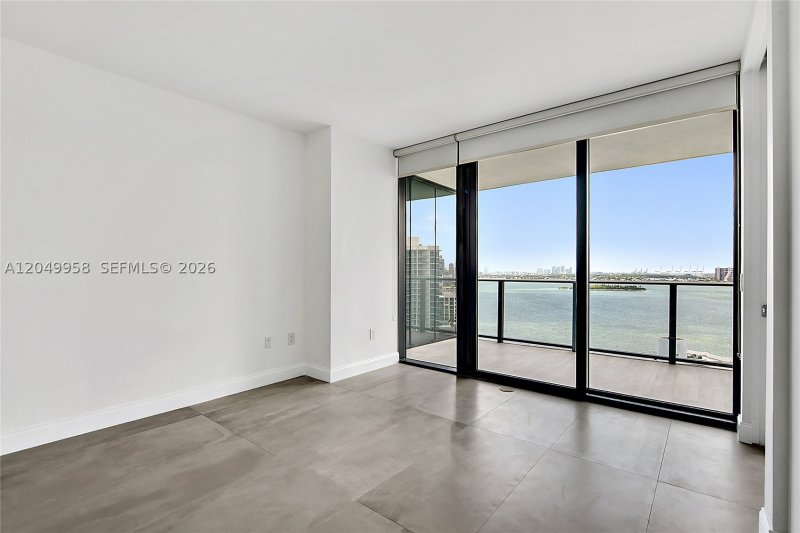 Apartment for rent at Paraiso Bay Miami 1903