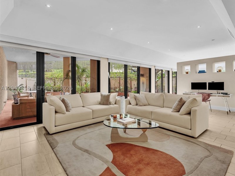 Condo for sale at Yacht Harbour 1G