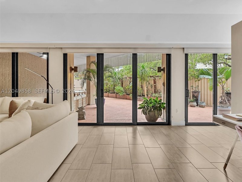Condo for sale at Yacht Harbour 1G